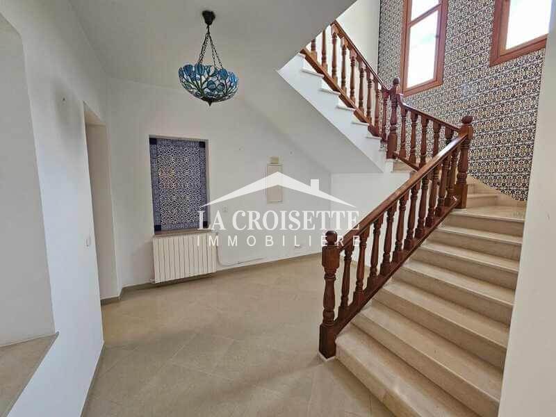  Charmante villa avec piscine à vendre à Hammamet Sud51355351 