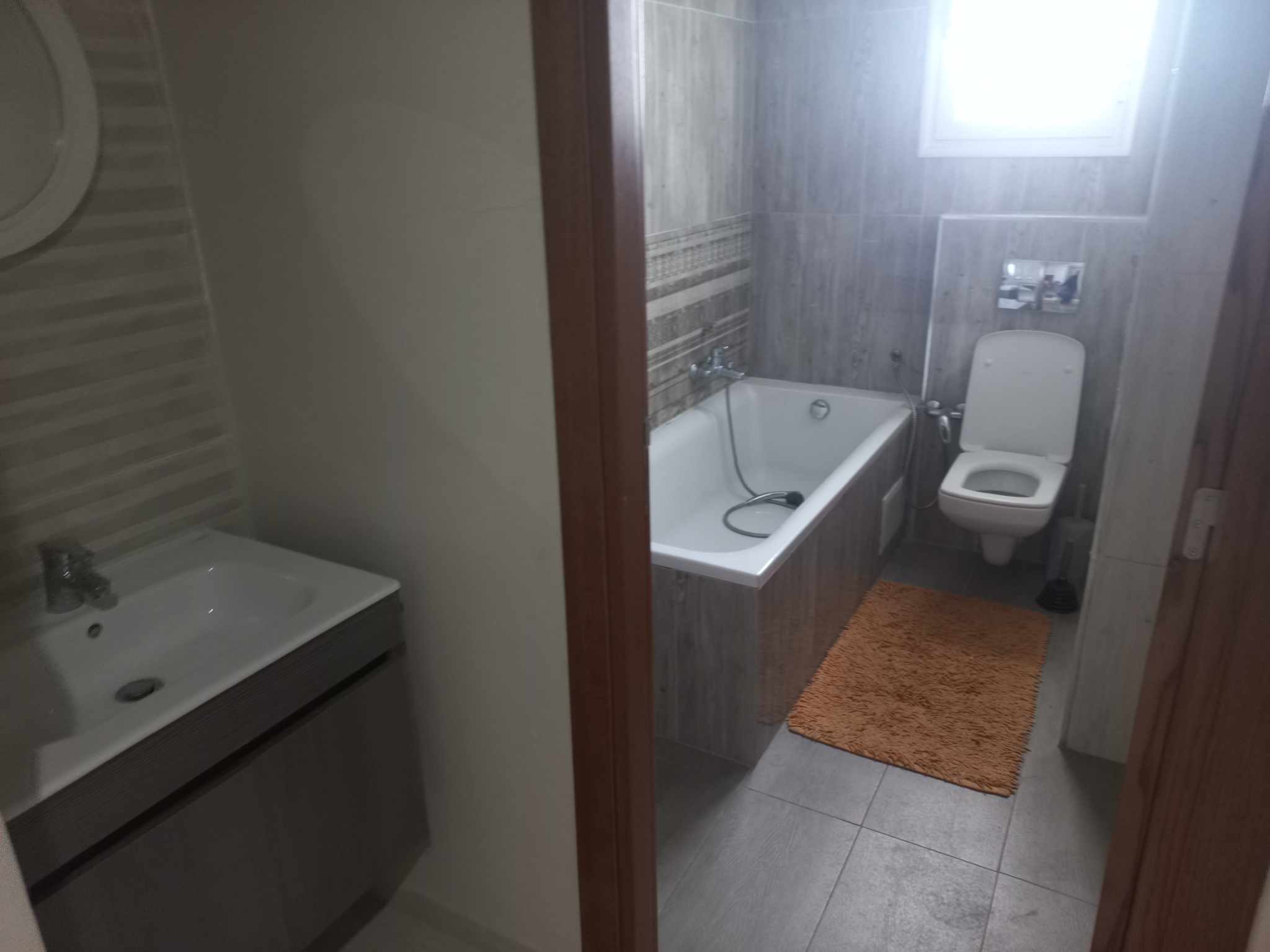    Appartement s3 à jardins à Tunis - Photo 2