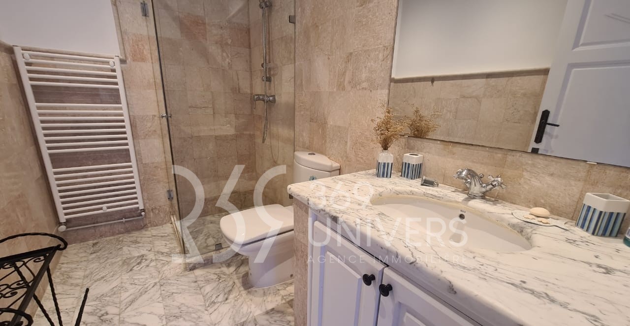    Duplex avec vue sur mer à Tunis - Photo 2
