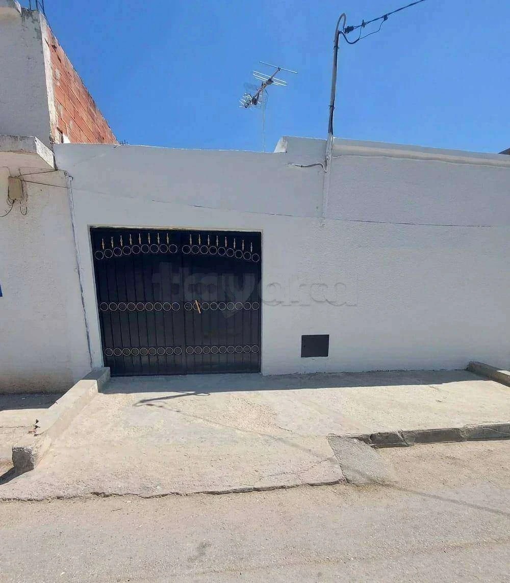    Maison à zahrouni à Tunis - Photo 1