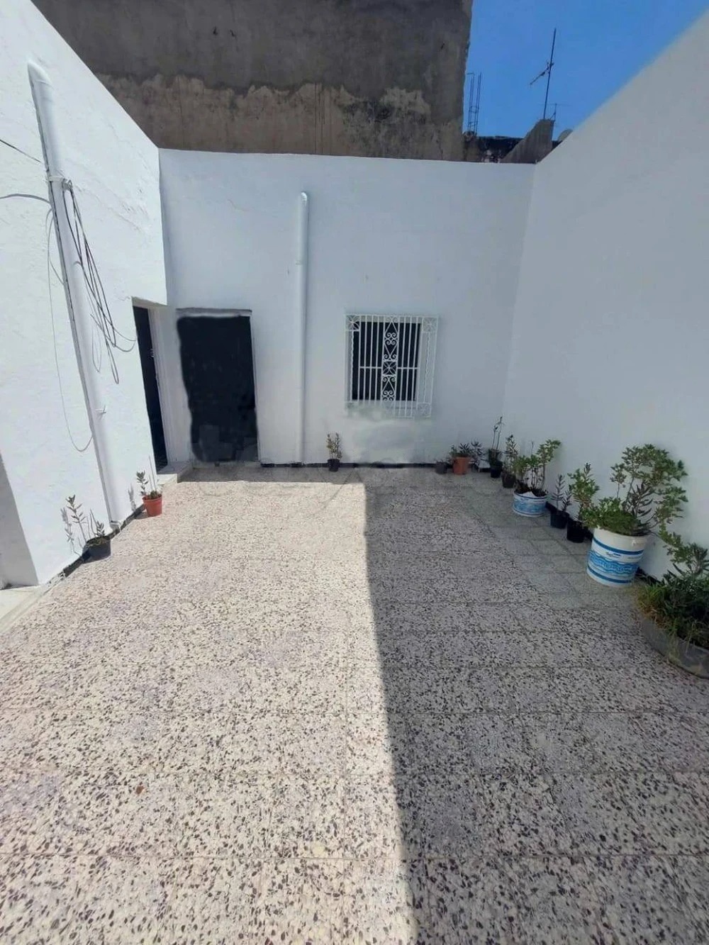    Maison à zahrouni à Tunis - Photo 2