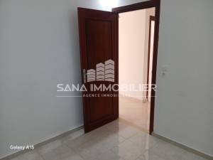  A VENDRE – S+1 – CITE EL WAHAT – TEL 58258423 - FB.7812 