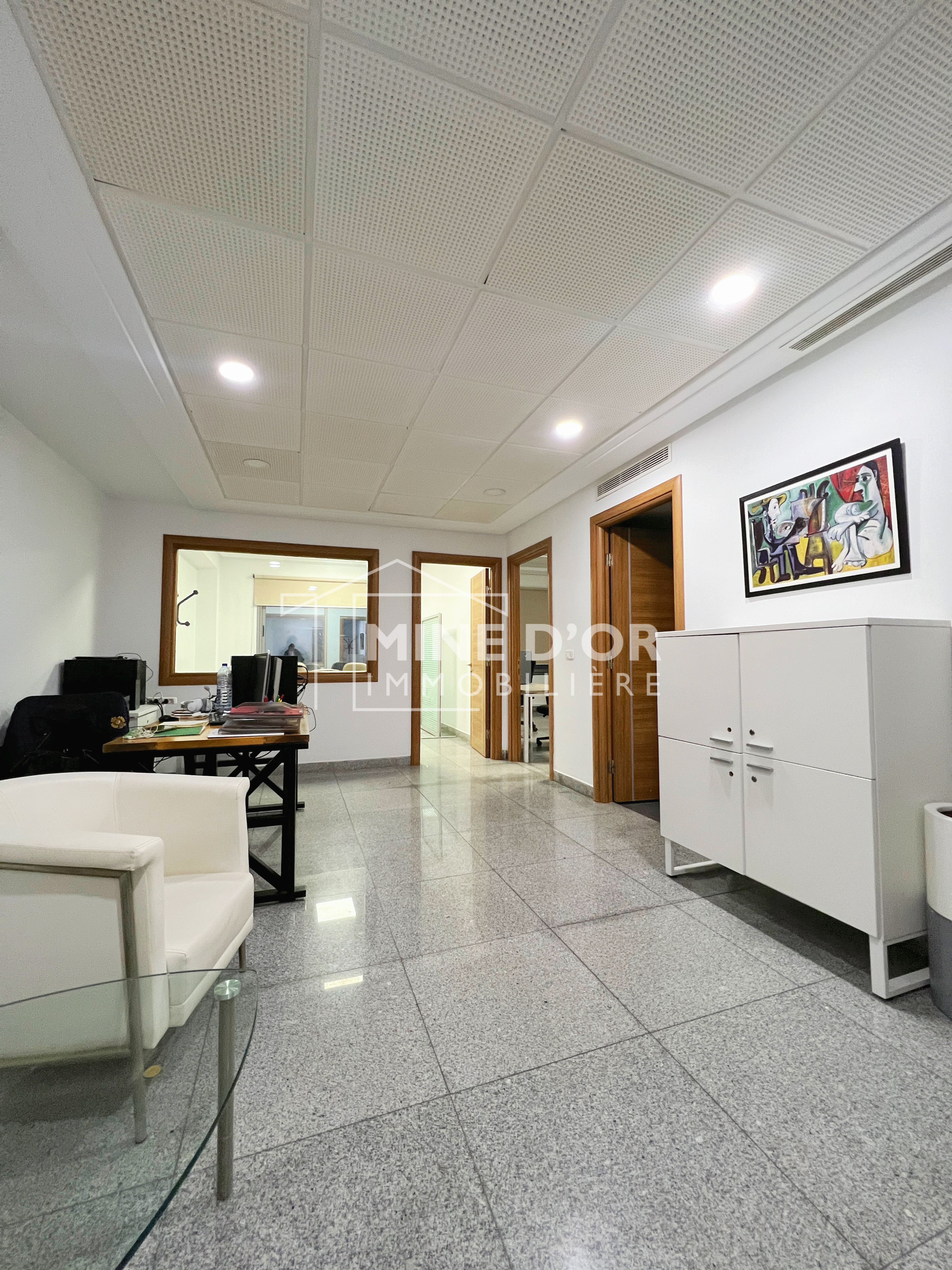  Super bureau Hall plus 2 au lac 2 