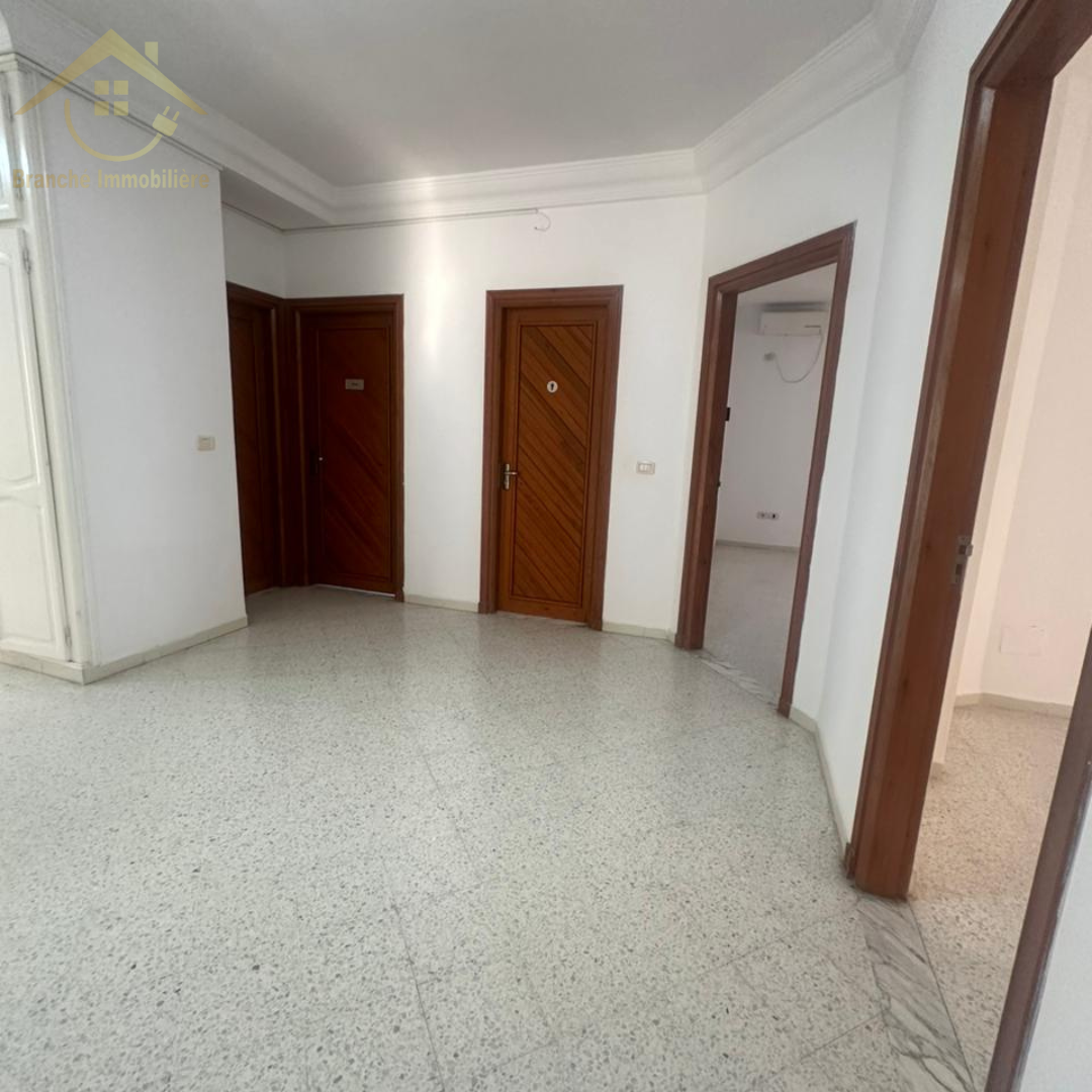  Appartement S+2 à La Soukra ZAL1589 