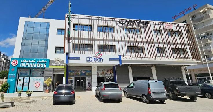  A vendre s1 4 eme etage sans ascenseur 