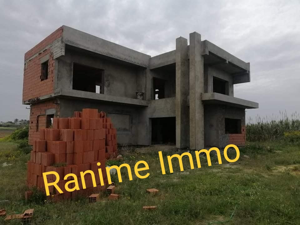  Étage de Villa à Gammarth – Vue Mer Exceptionnelle 