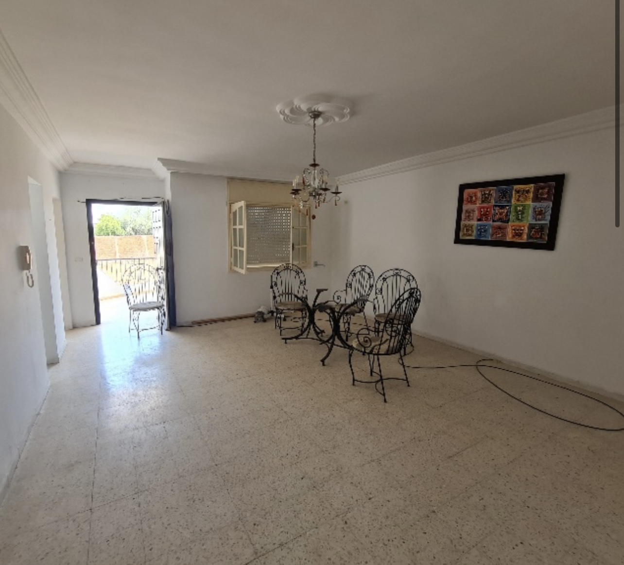 av belle villa de 700m avec piscine à hammamet sud