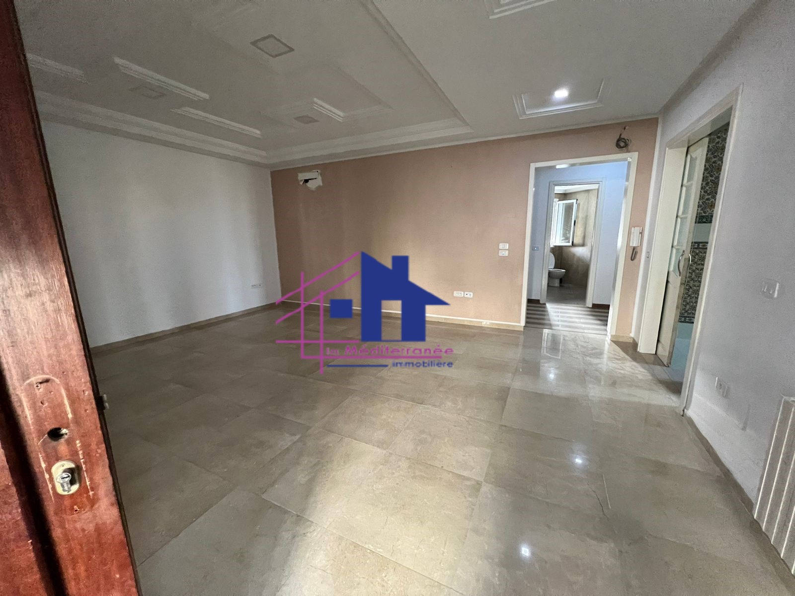    Etage de villa s2 au man à Tunis - Photo 3