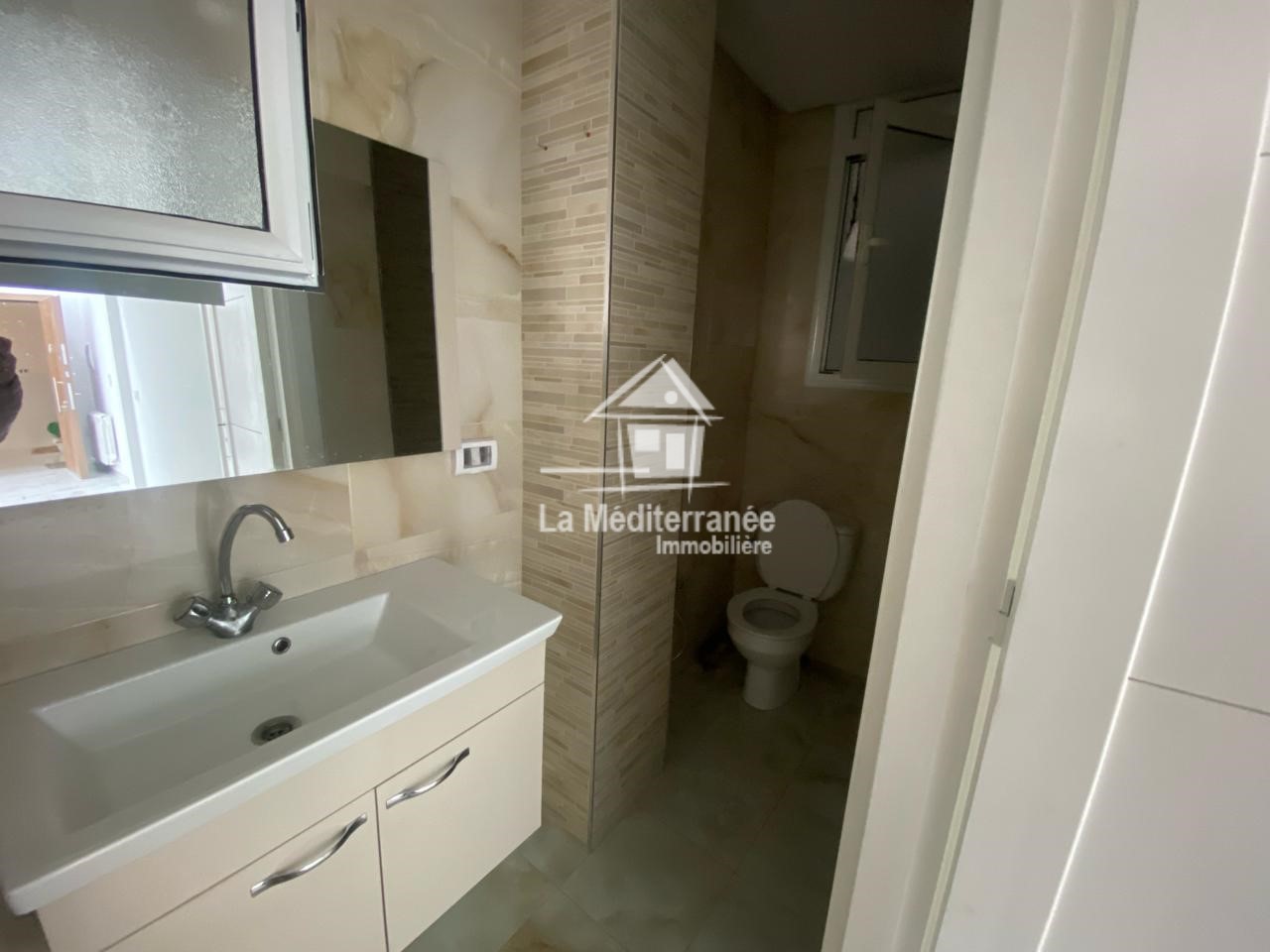    Appartement s2 au tunis à Tunis - Photo 1