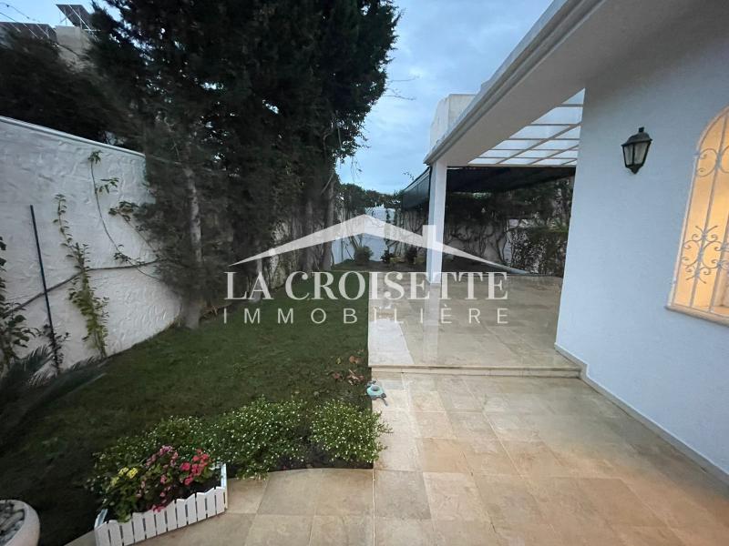    Villa s4 avec piscine à à Tunis - Photo 1