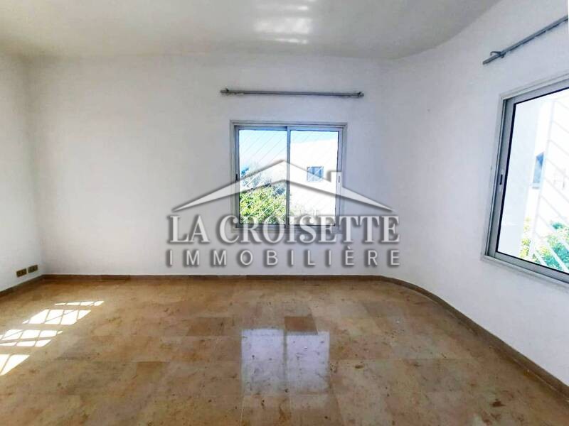    Villa s5 avec piscine à à Tunis - Photo 3