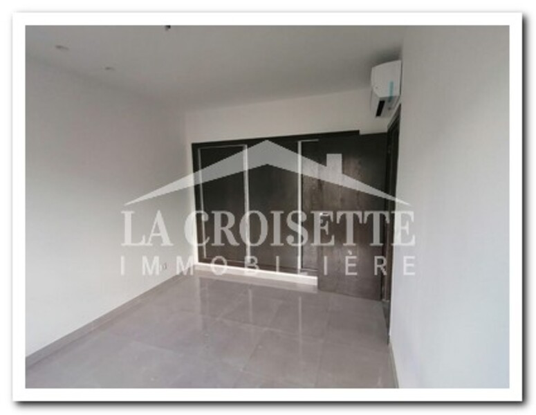    Un appartement s1 à ain à Tunis - Photo 3
