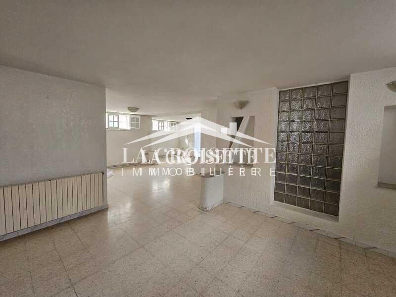    Rez de chaussé de villa à Tunis - Photo 3