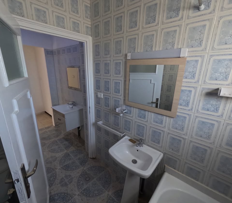    Maison disponible à la m à Tunis - Photo 3