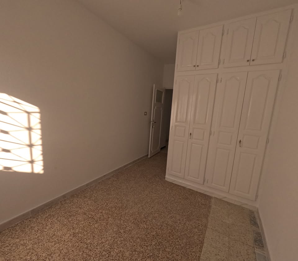    Maison disponible à la m à Tunis - Photo 4