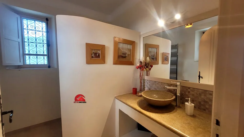 MAISON DJERBIENNE AVEC PISCINE À ARKOU DJERBA ZA - RÉF V602 à Medenine - Photo 7