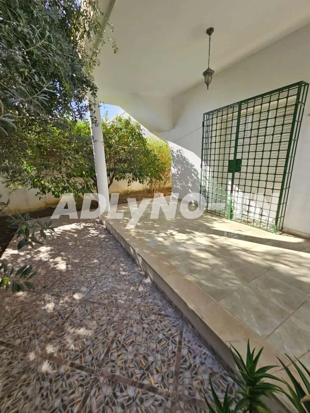 Une Villa à vendre à Bizerte Nord à Bizerte - Photo 1
