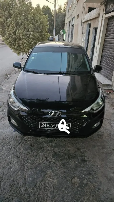 Hyundai I20 Essence 2020 à Tunis - Photo 6