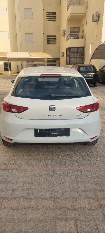 Seat Leon tsi 1.2 à Ben Arous - Photo 1