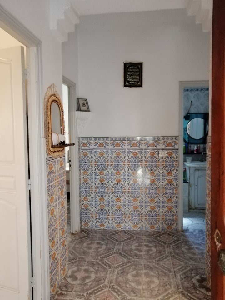    Rez de chaussée de maiso à Tunis - Photo 2