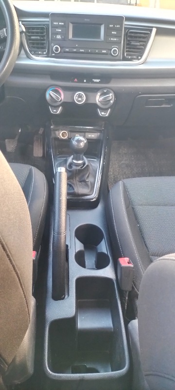 Kia RIO Essence 2021 à Tunis - Photo 7