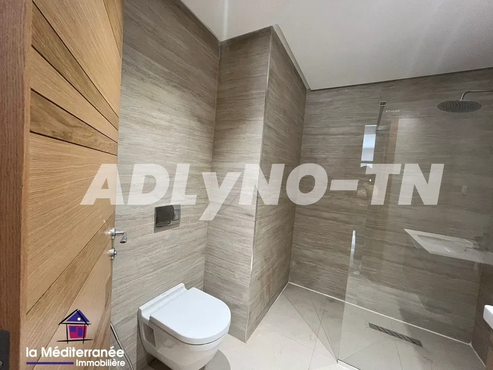 A Vendre Triplex jamais habité à Chotrana 3 à Ariana - Photo 5