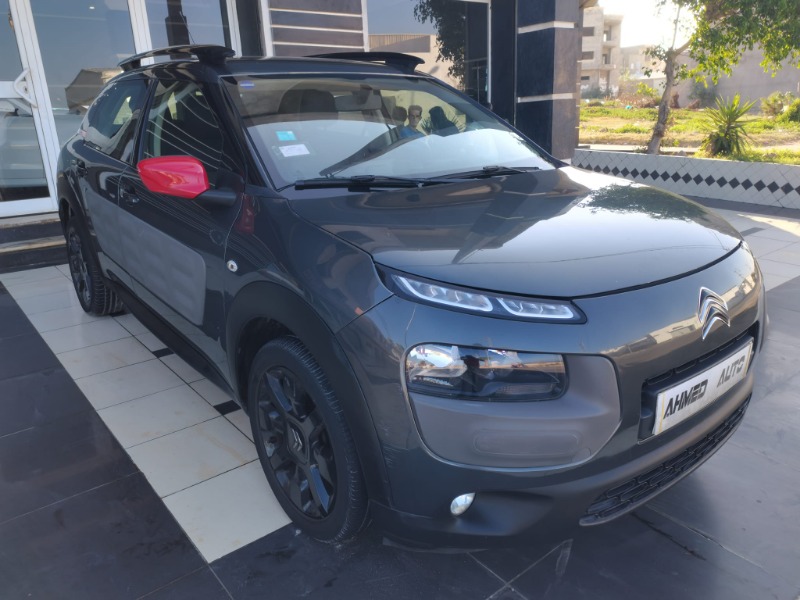 Citroen C4 CACTUS Essence 2016 à Monastir - Photo 2