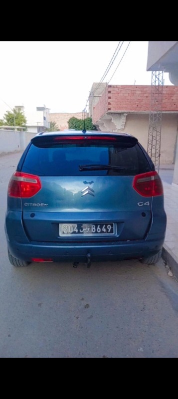 Citroen C4 PICASSO Diesel 2008 à Gafsa - Photo 8