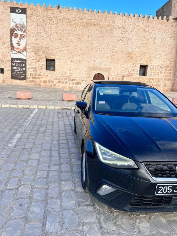 Seat Ibiza Essence 2018 à sousse - Photo 2