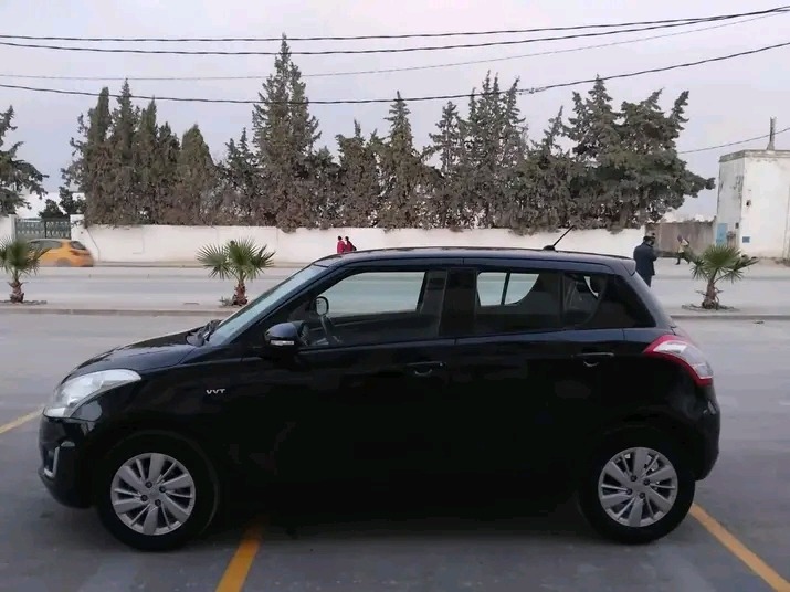 SUZUKI SWIFT PREMIÈRE MAIN TRÈS PROPRE à Bizerte - Photo 7