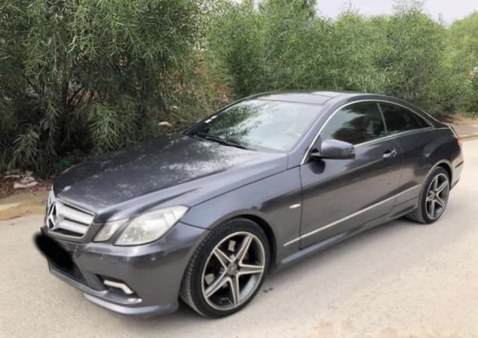 Mercedes-Benz Classe E coupé AMG à Tunis - Photo 1