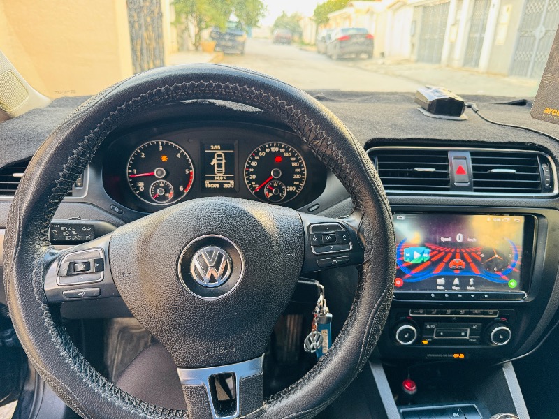 Volkswagen Jetta Diesel 2011 à Tunis - Photo 3