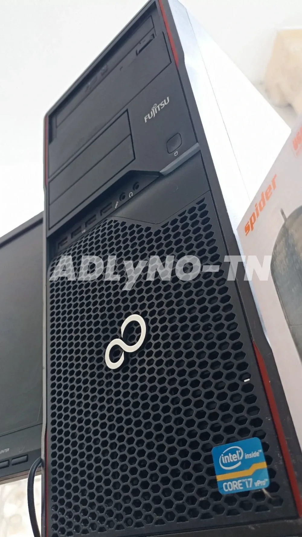 20 pc de bureau siemens i7 Complet + un Serveur+switcher gratuits à Tunis - Photo 1
