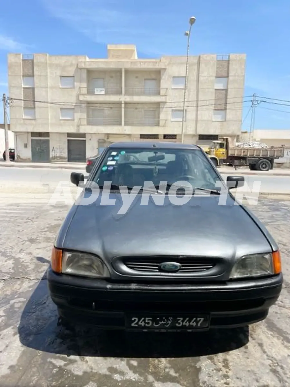 Ford ESCort Premier main Gazoile ? à Ariana - Photo 5