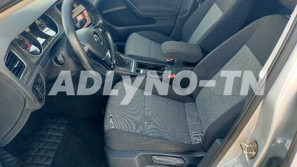 A vendre golf 7 1.2 4 cylindre boite 6 1 er main à Monastir - Photo 2