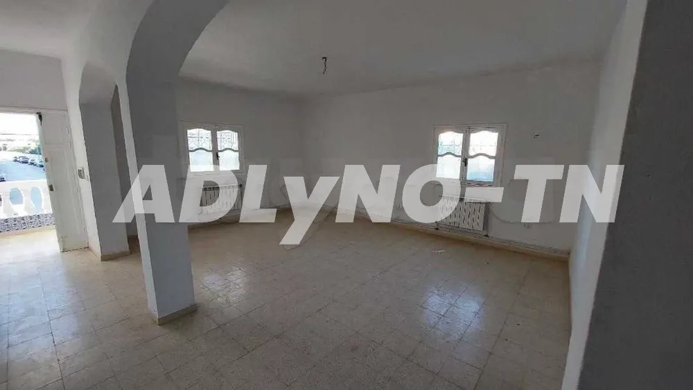  ????A #vendre Un RDC avec #piscine privée 