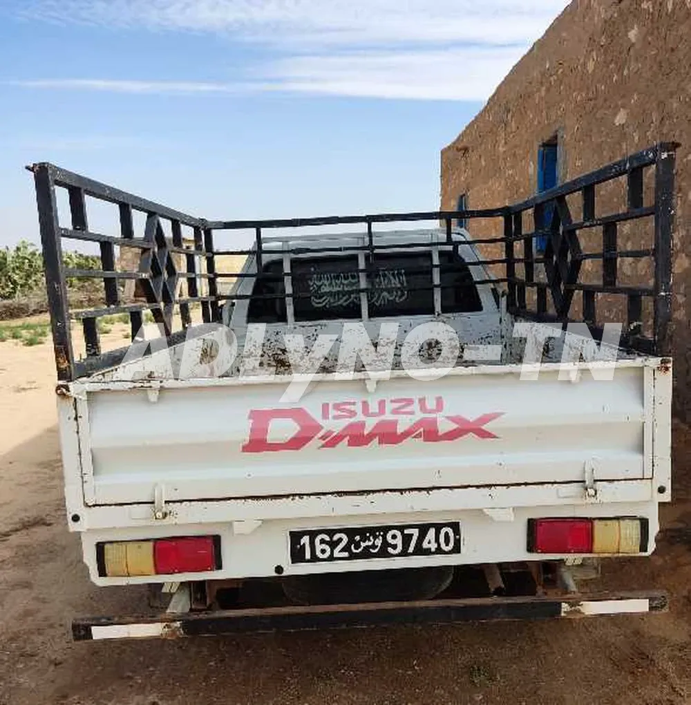 Isuzu D-max à Sidi Bouzid - Photo 2