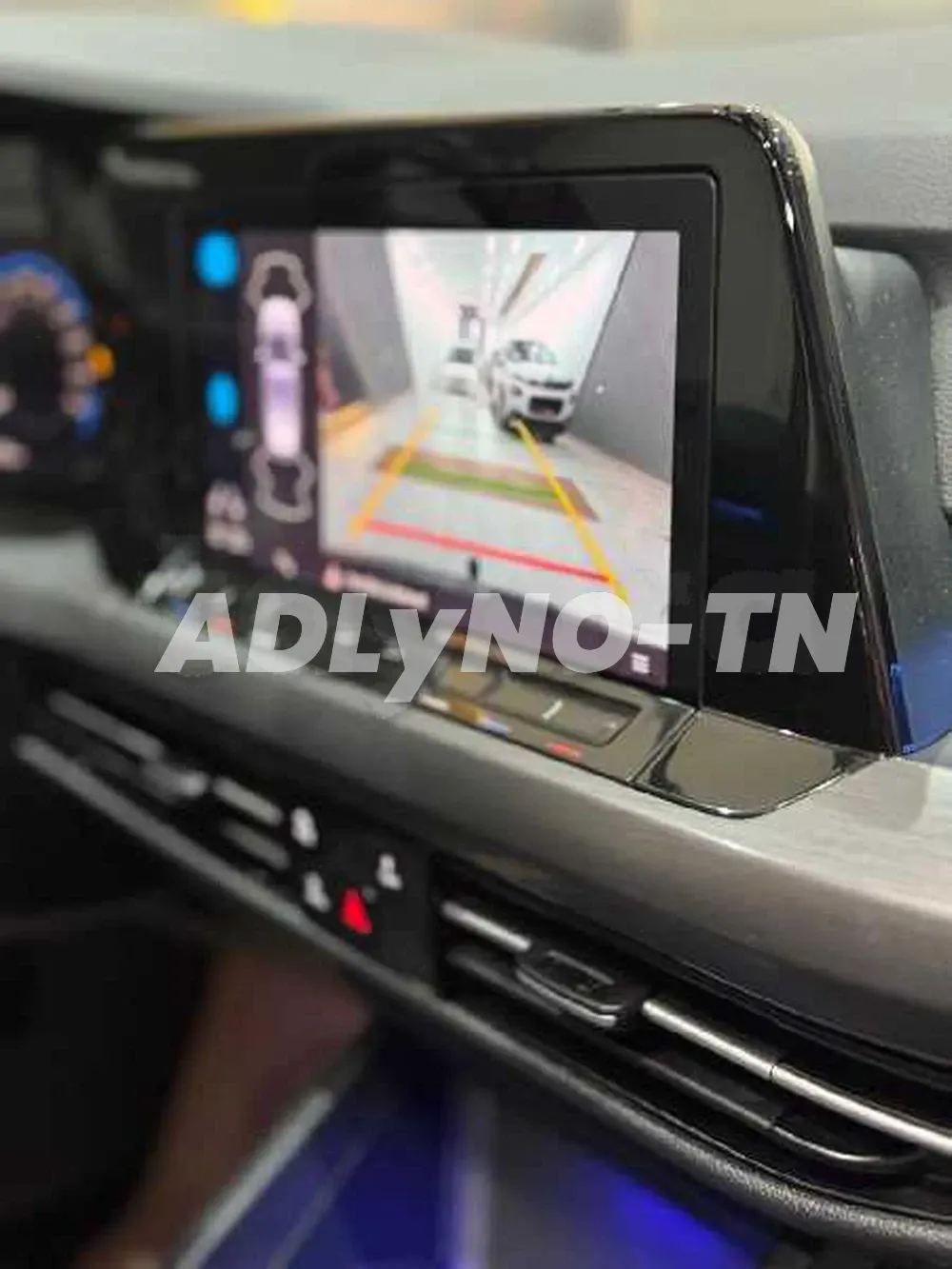 ? Volkswagen Golf 8 STYLE 1.5 BVA Toit Panoramique eTSI importée dernière série Full option ? à Nabeul - Photo 9