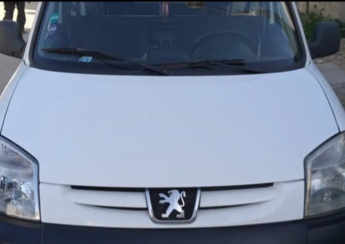 Peugeot Partner Diesel 2011 à Nabeul - Photo 4