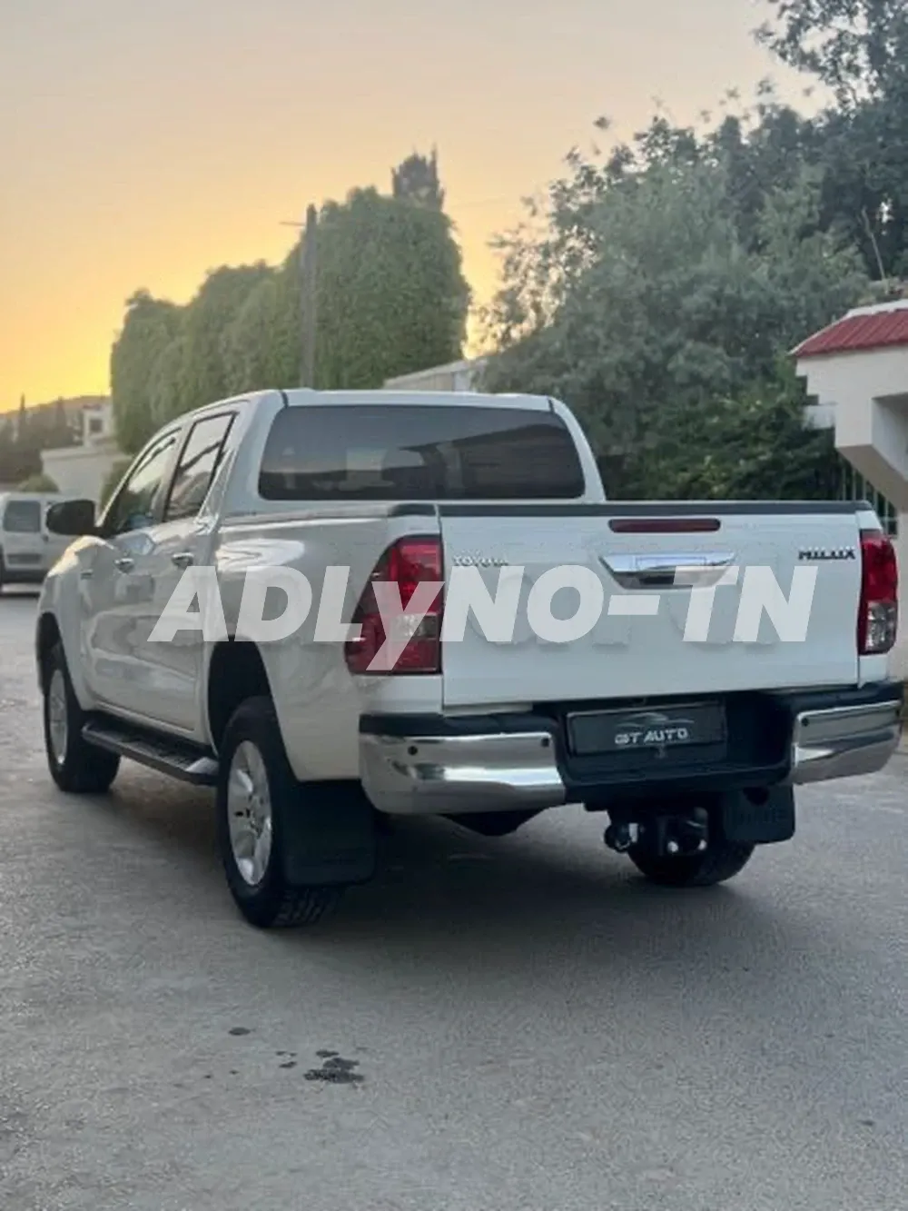Toyota HILUX importée BVA à Ariana - Photo 3