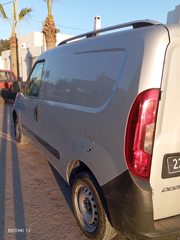 Fiat DOBLO Diesel 2020 à Sfax - Photo 4