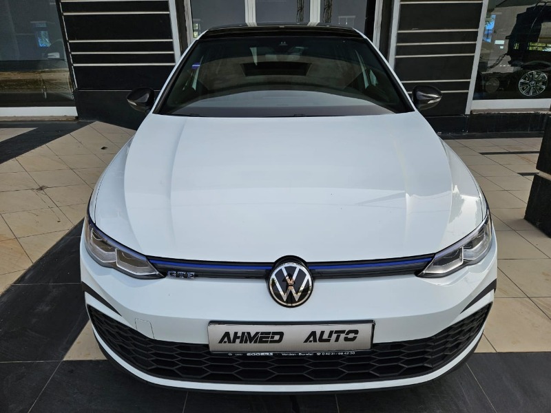 Volkswagen Golf 8 Hybride 2021 à Monastir - Photo 1