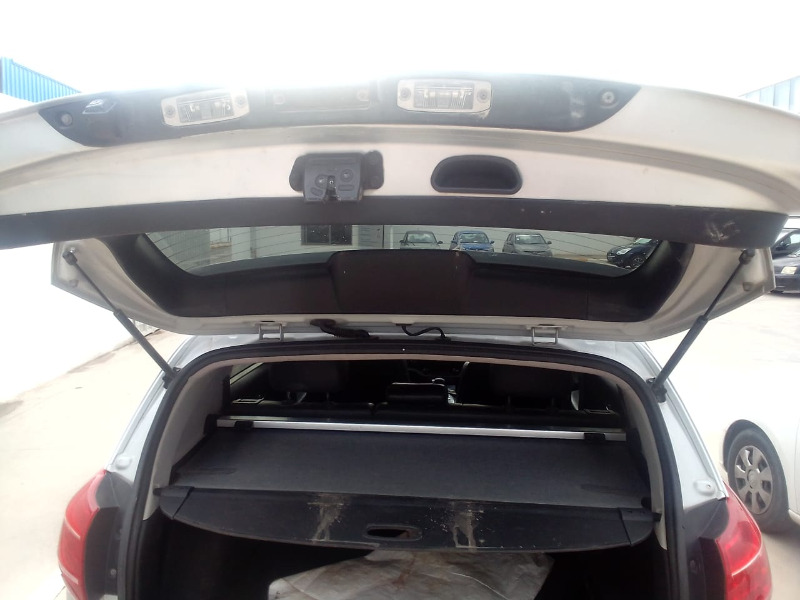 Kia SPORTAGE Essence 2011 à Manouba - Photo 3