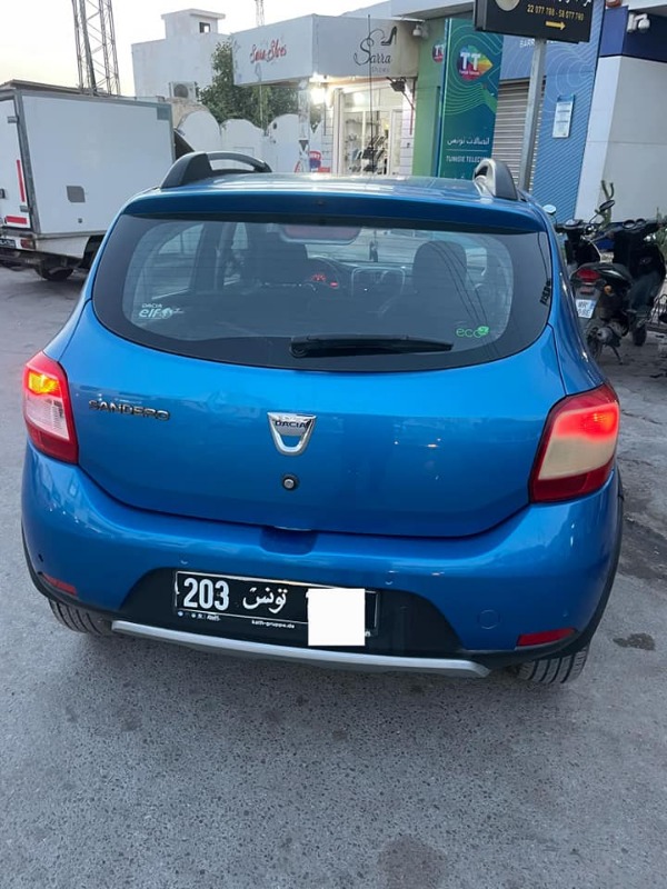Dacia SANDERO Essence 2014 à Nabeul - Photo 3