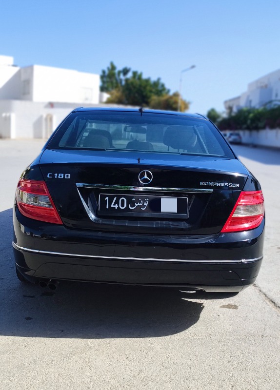 Mercedes Classe C première Main à Tunis - Photo 3