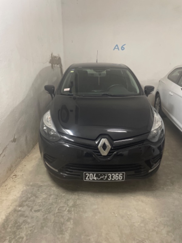 Peugeot 208 Essence 2012