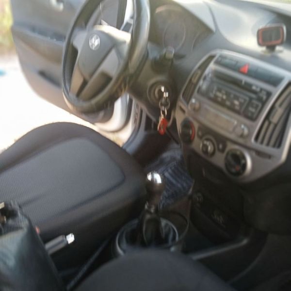 Hyundai I20 Essence 2016 à Tunis - Photo 4