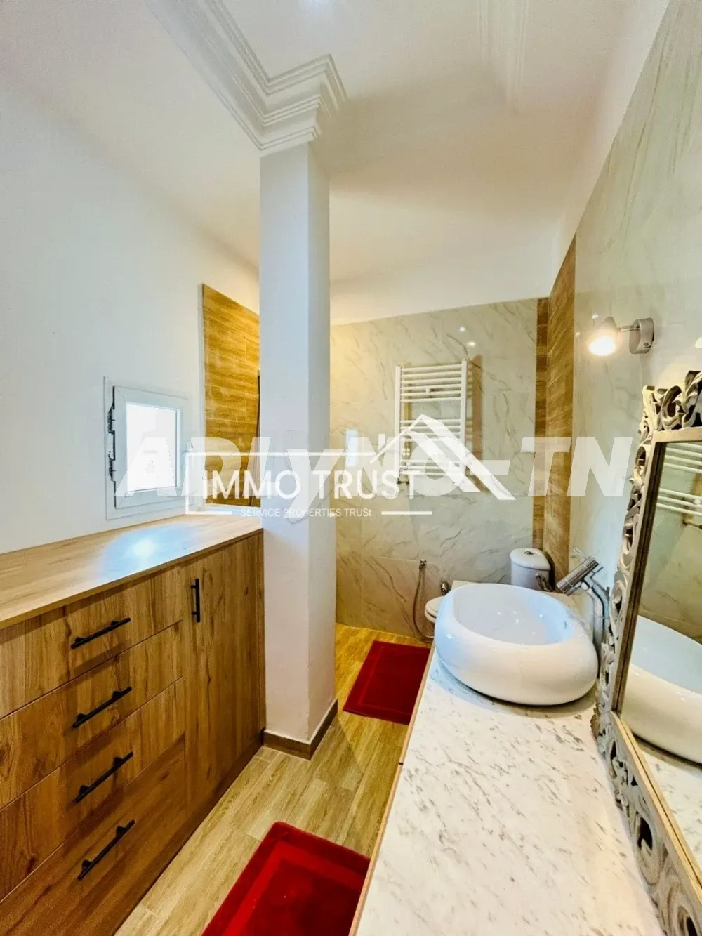 ?Villa S+3 avec jardin et piscine à La Soukra à Ariana - Photo 9