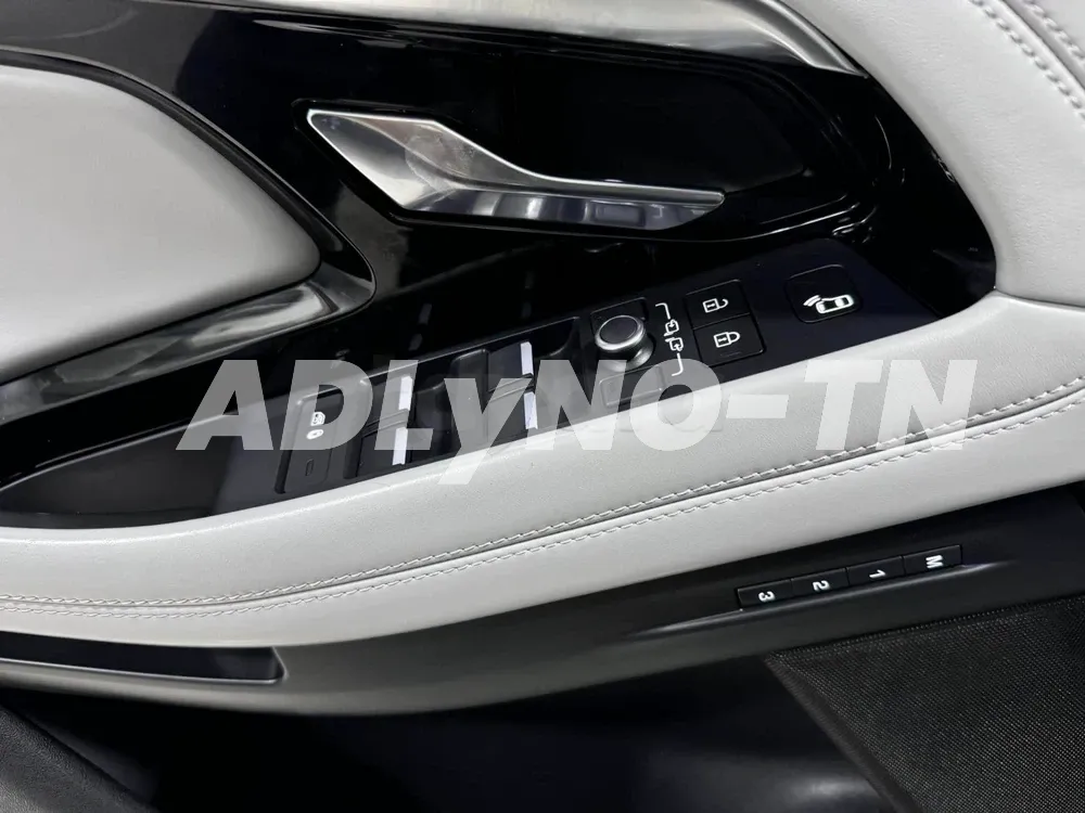 Range Rover evoque r dynamic essence TU 247 à Tunis - Photo 9