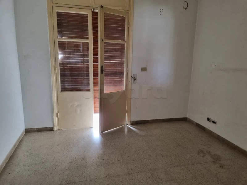  un spacieux appartement s+2 vide au 3éme étage(avec ascenseur) a louer a manar 1 a coté monoprix 